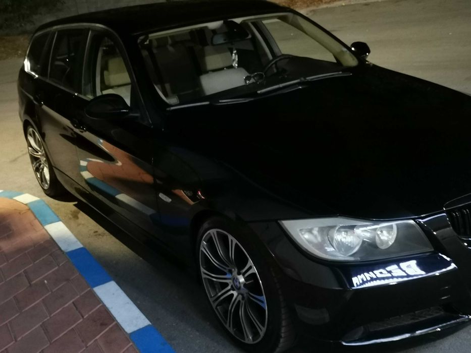 BMW325iКолатсъстояние. Нови летни гуми 18навргпредимесеца.