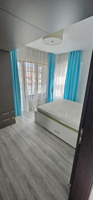 Proprietar direct Vând apartament 3 camere Brown Luxury rond Pacurari