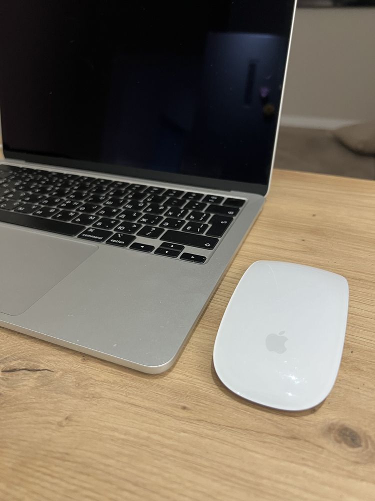 Мышь Magic Mouse 2 от Apple
