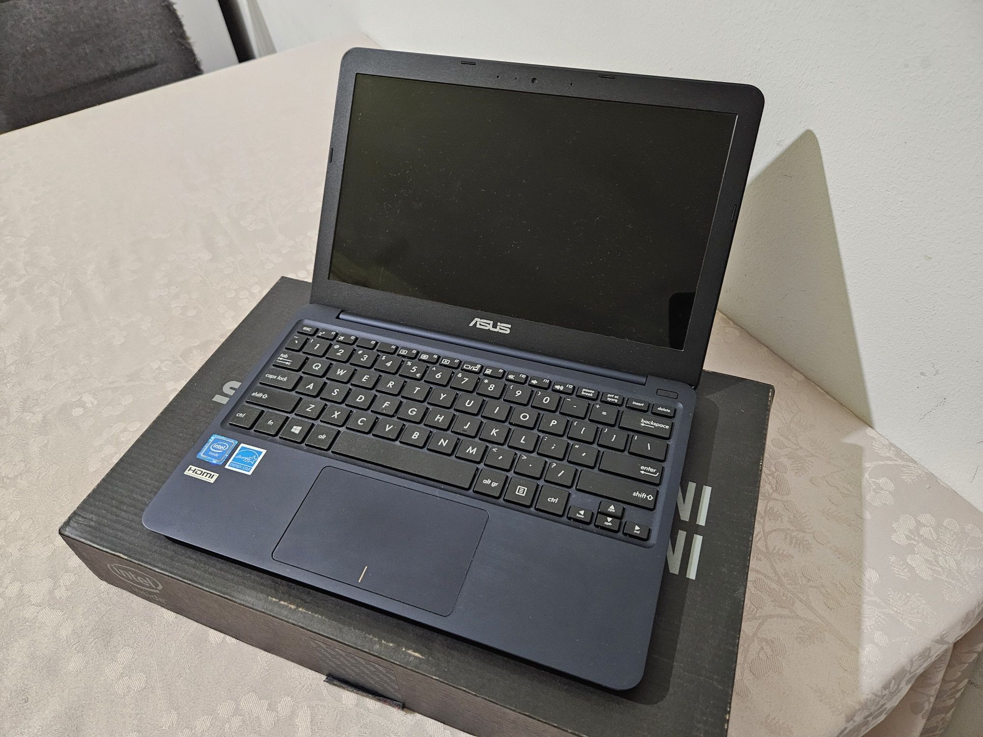 Laptop Asus x206HA, 11.6 inch