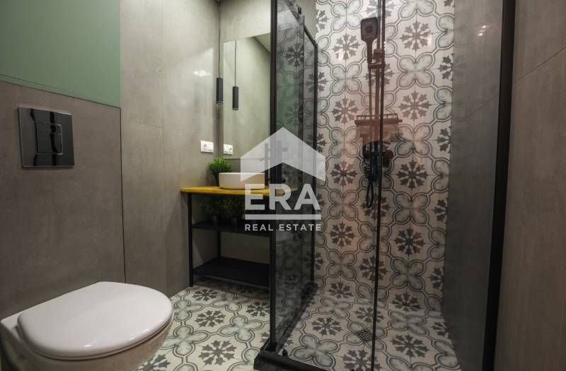 Продава се Тристаен апартамент в София, Център - 104 кв.м за 3222 €/кв.м - Снимка #6