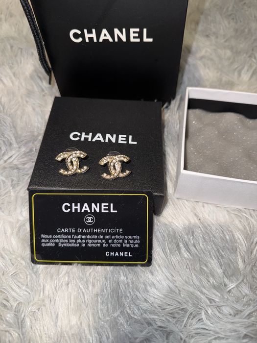 Cercei Chanel Full Box