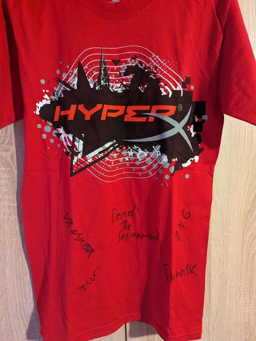 Tricou HyperX cu semnaturile echipei de Dota2 Na'Vi dreamhack