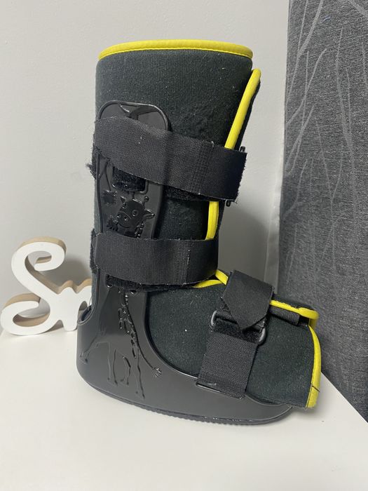 Детска ортеза