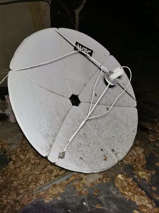 Спутниковая тарелка