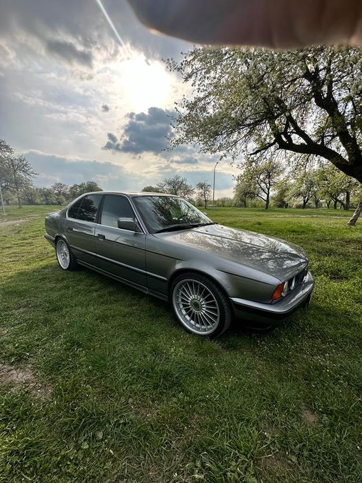 Vând/schimb Bmw e34  520