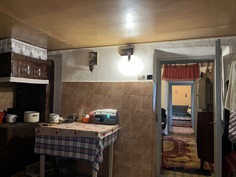 Casa 4 camere, localitatea Banca