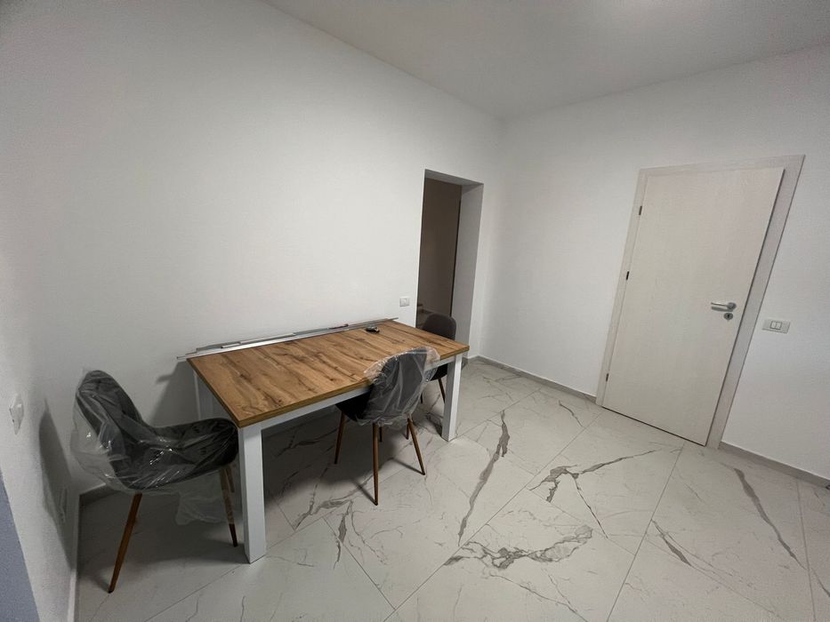 Inchiriez duplex 4 camere Ghiroda