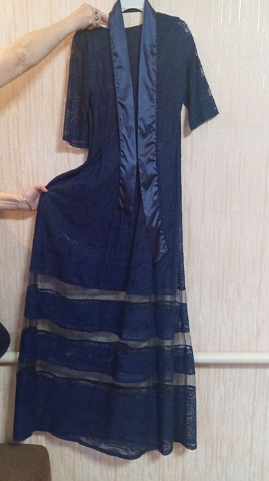 Вечернее платье , шикарное