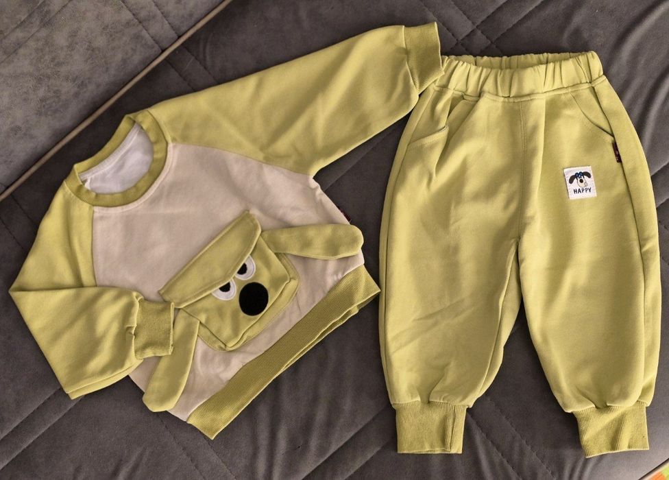 Костюм двойка спортивный