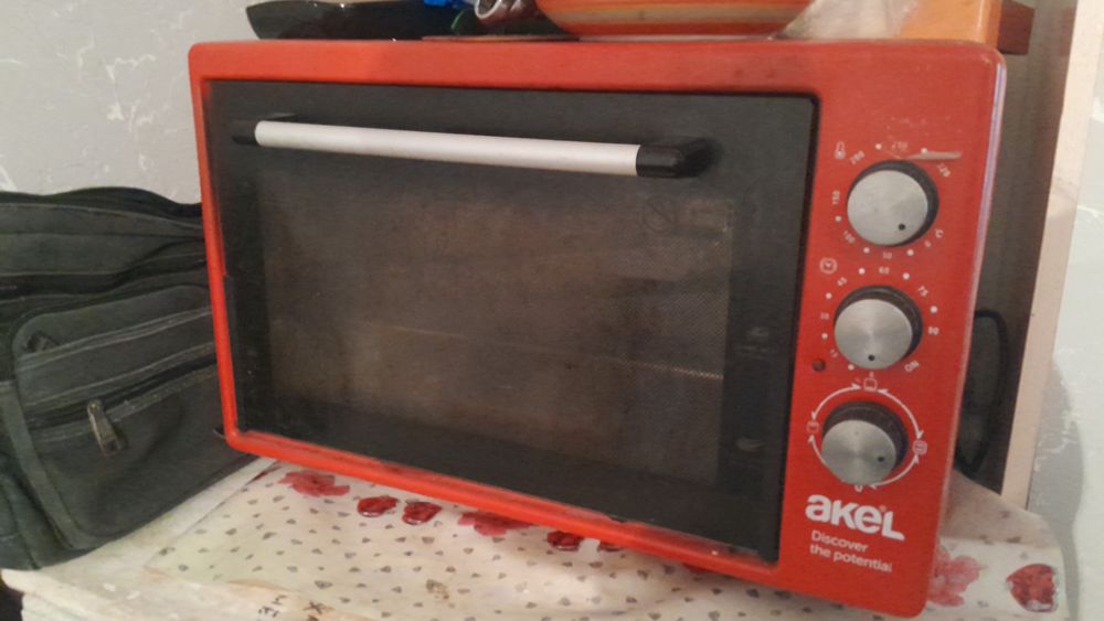 Асел пеш док плита