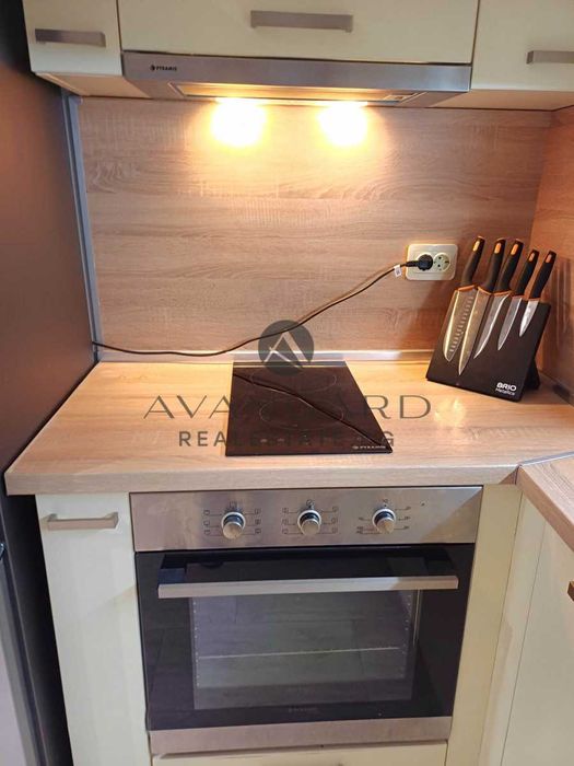 Продава се Тристаен апартамент в Пловдив, Център - 84 кв.м за 2673 €/кв.м - Снимка #4