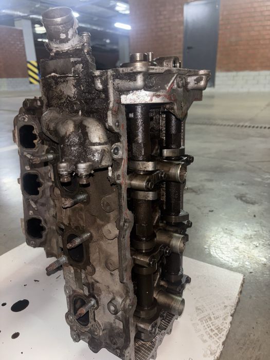 Головка блока цилиндров vq20