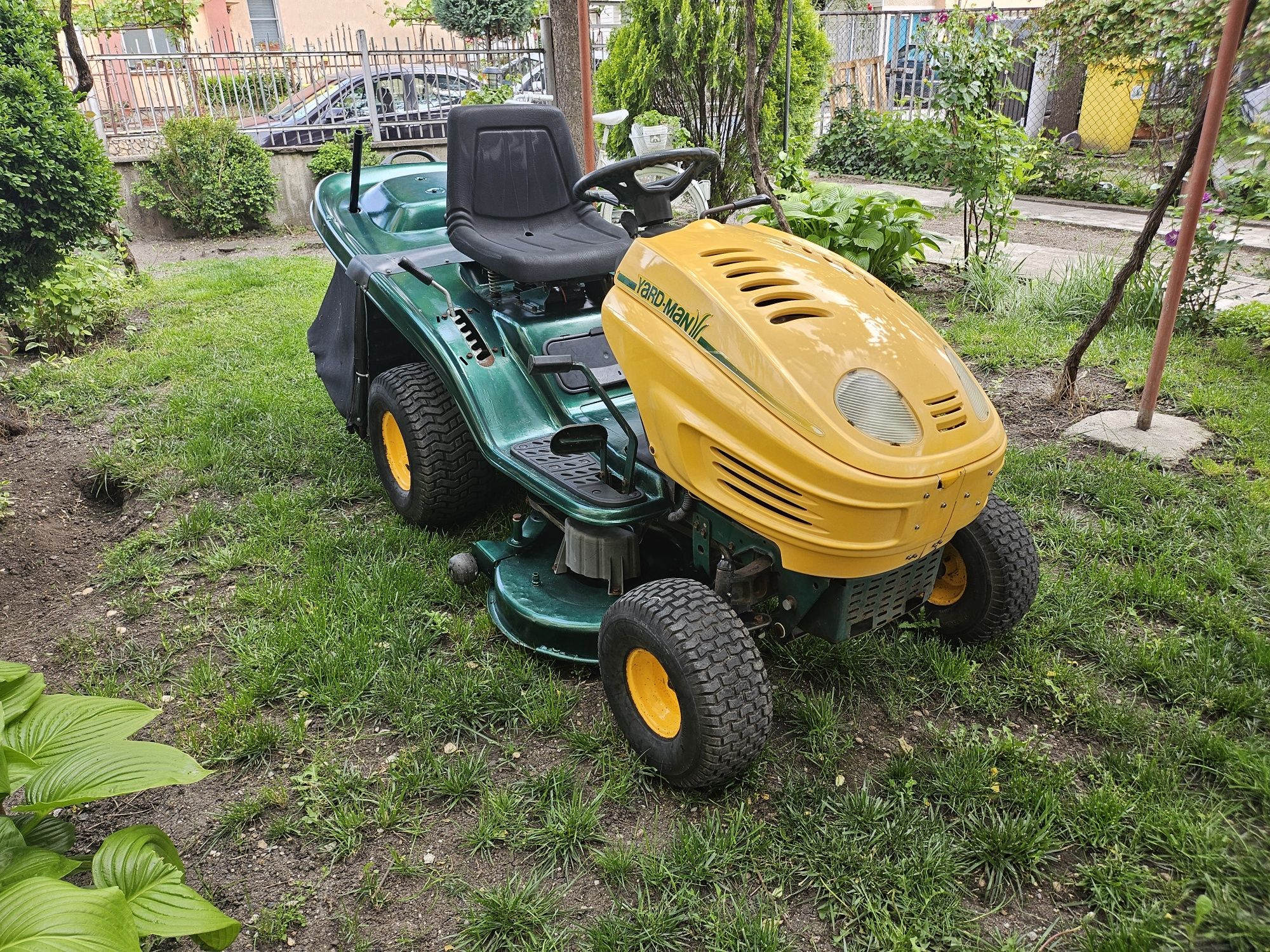 Тракторна косачка Yard Man Kawasaki