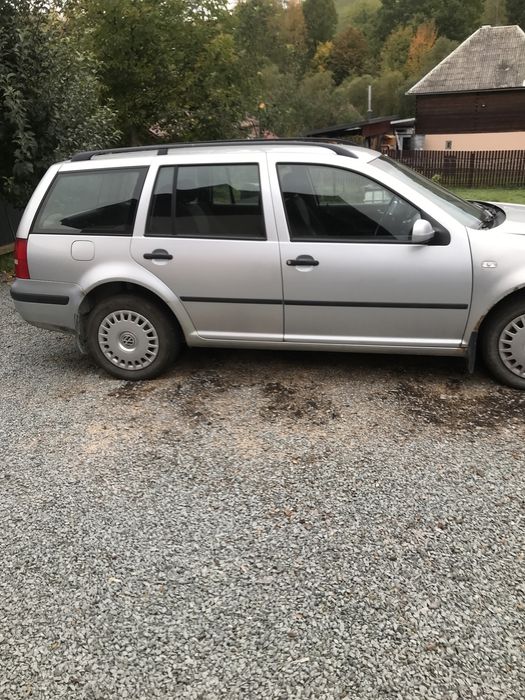 Golf4 pentru rabla sau piese de schimb