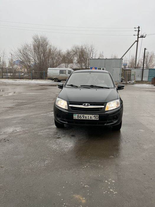 Продам Lada Granta 21900
