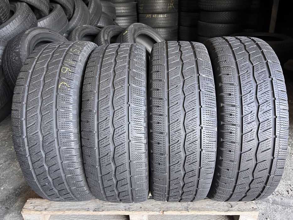 4 anvelope iarna 235/65/16 C , Hankook , DOT 2022