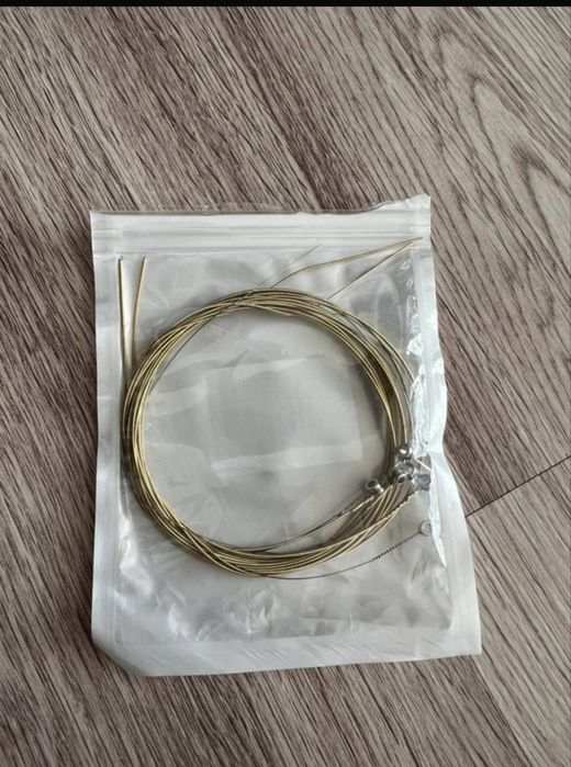 Vând chitară clasică nouă