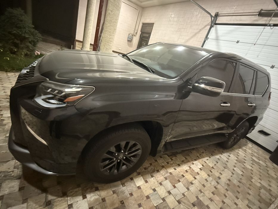 комплектация Lexus GX460 V8 L4,6 Luxury 2022 г. С пробегом 21,400 км