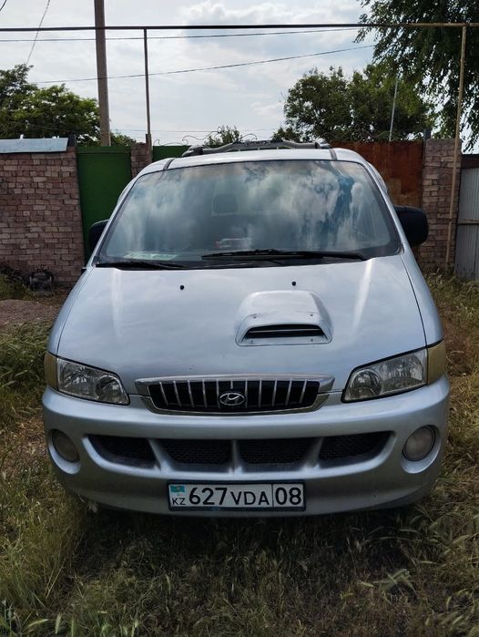 Срочно продаю Hynday stariks