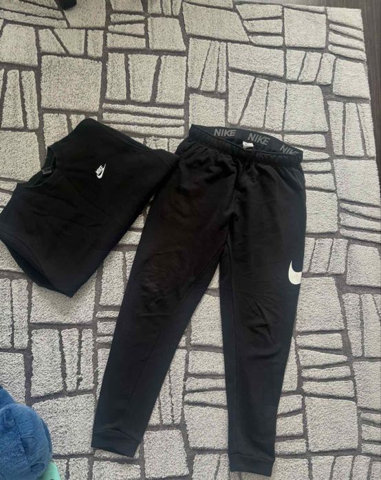 Мъжки екипи nike