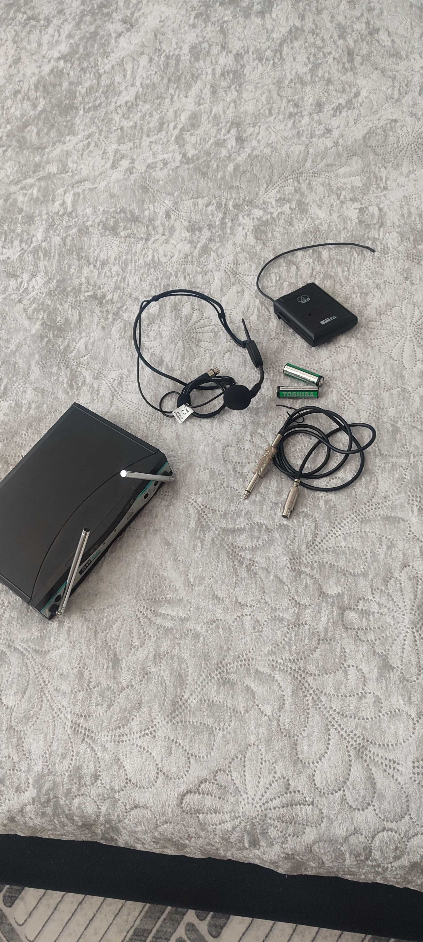 Akg микрофон + инструменти