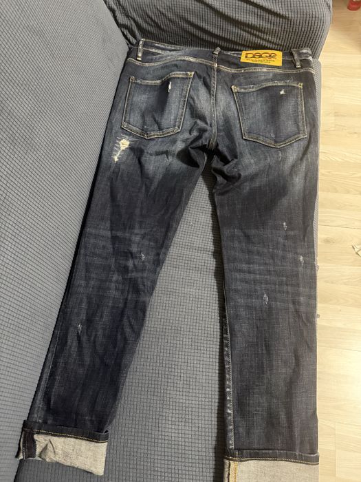 Blugi in stare perfecta marca dsquared2