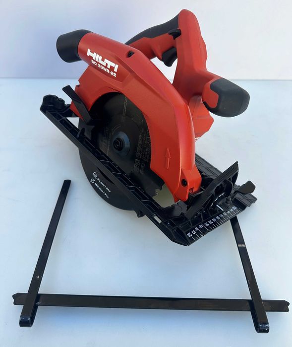 Hilti SC 30WR-22 Nuron - Безчетков ръчен циркуляр неразличим от нов!