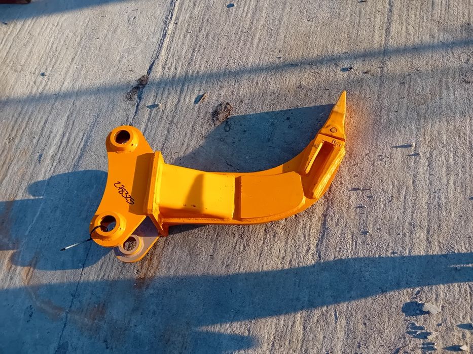 Dinte Ripper miniexcavator intre 3 si 5 tone