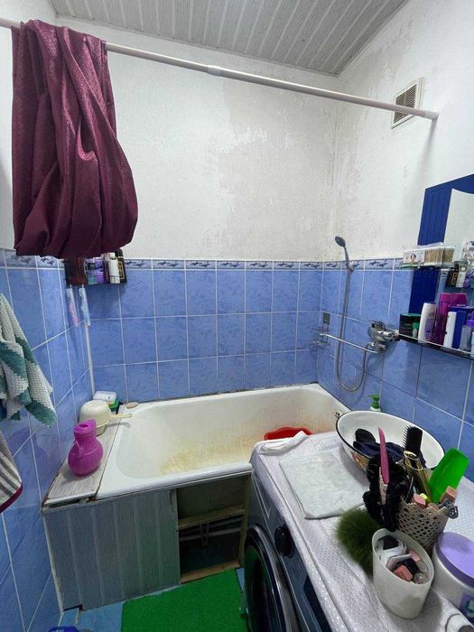 Продается  3-комнатная квартира