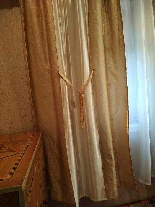 Шторы б/у разные