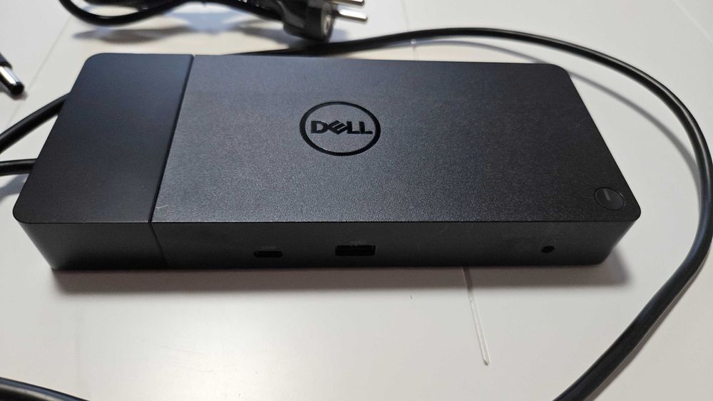 Докинг станция Dell WD19 180W захранване USB C