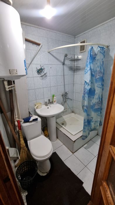 Сдаётся 3х комнатная квартира на 1 этаже на Вокзале УзГазОил