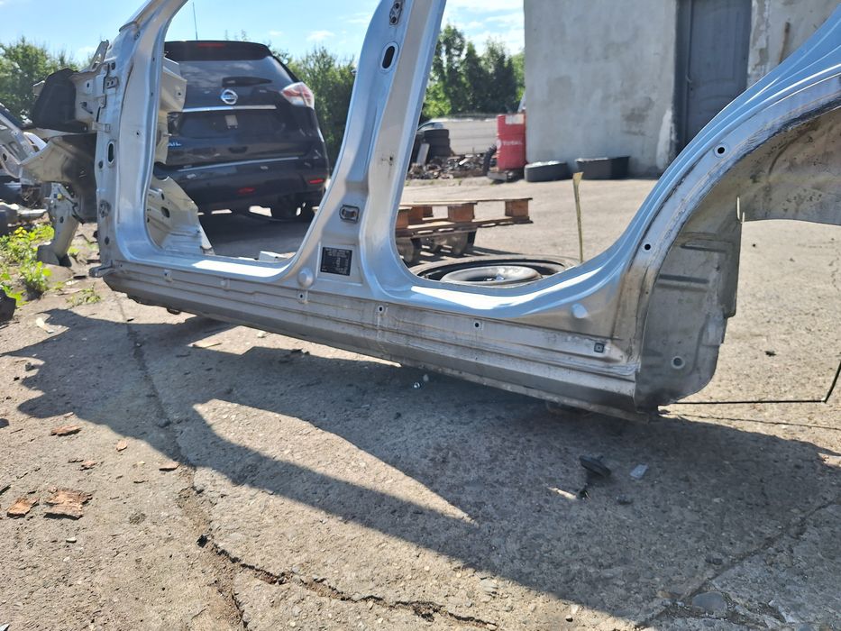 prag stanga suzuki vitara 1.6 benzina 2017