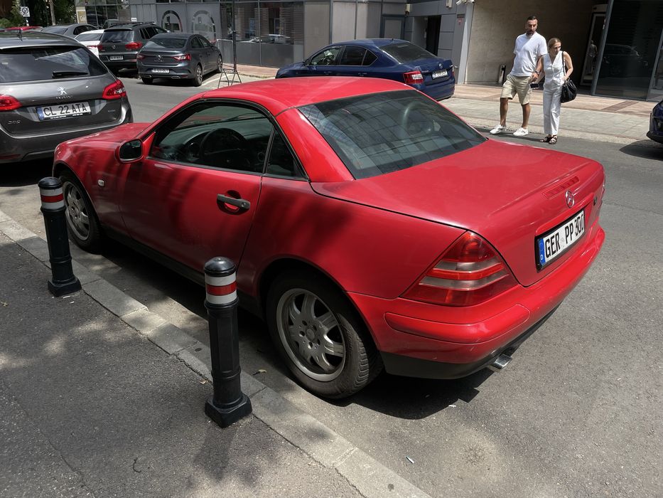 Piese Mercedes SLK 200 automat, faruri, bara, capota, scaune, modul