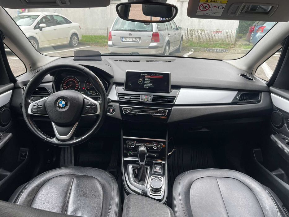 BMW 218d An 2016