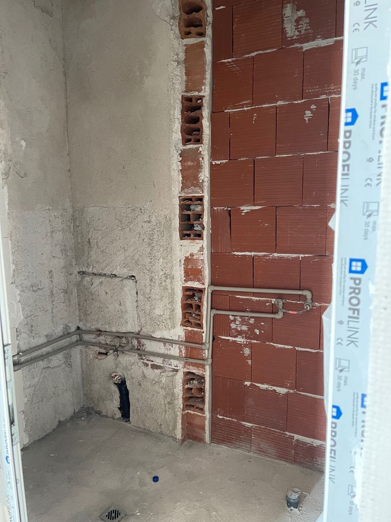 Продава се Тристаен апартамент в Петрич - 91 кв.м за 605 €/кв.м - Снимка #3