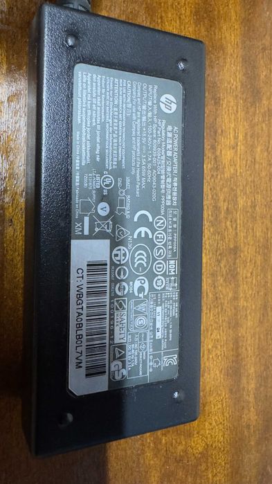 Захранване за лаптоп и Лаптоп за части