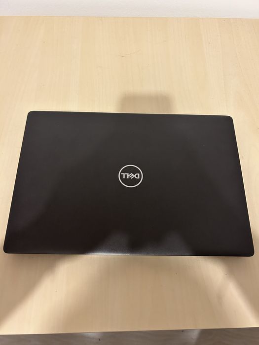 Laptop DELL Latitude 5400 - i5, 16 GB RAM, SSD 256GB