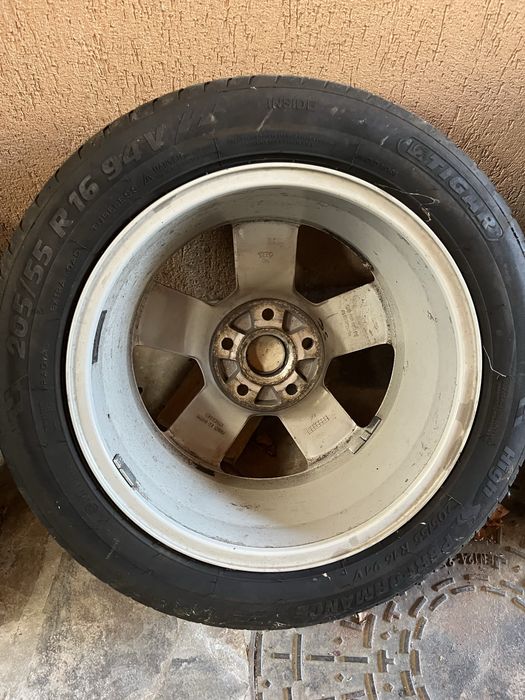 Jante cu cauciucuri vara Audi 16’