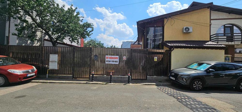 Casa cu teren de vanzare in Aviatiei, sector 1