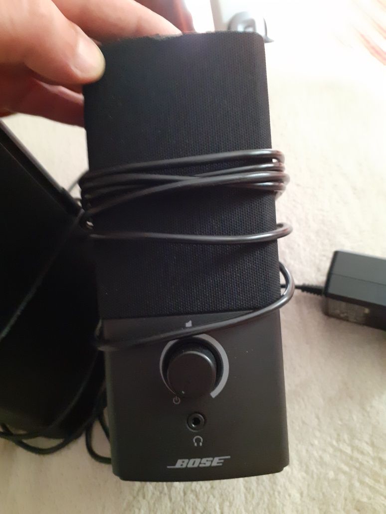 Vând mini sistem audio Bose pentru Laptop sau PC