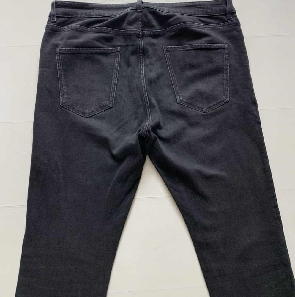 Blugi casual barbati, brand review