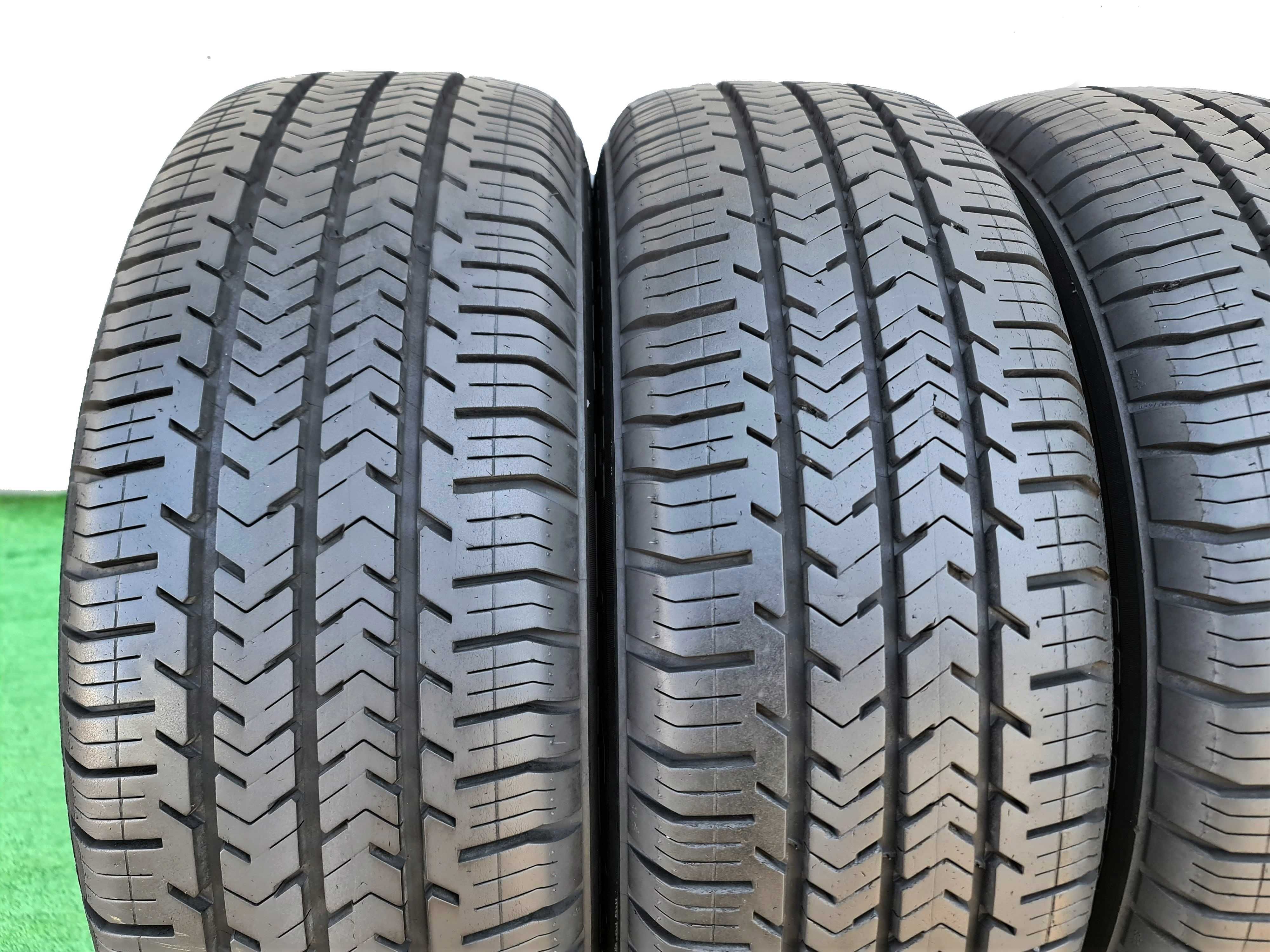 4бр. 215/65/16c MICHELIN Agilis- всесезонни