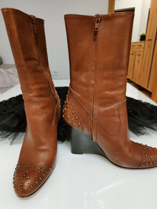 Уникални дамски ботуши