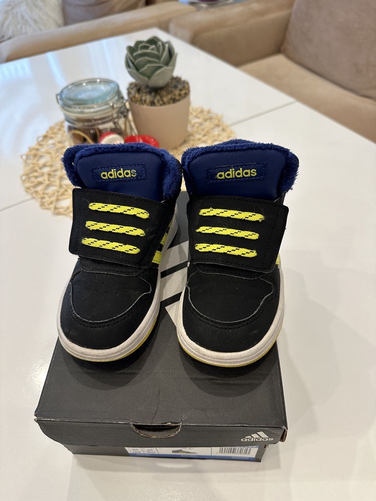 Зимни боти Adidas