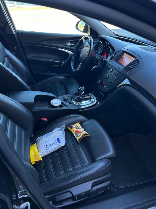 Opel insignia * 2011 * Automat *Trapă