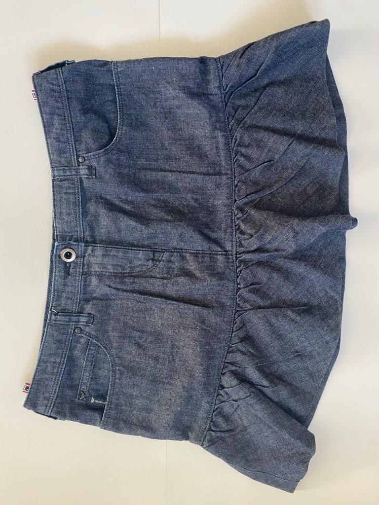 Fusta blugi Armani Jeans made in italy 40 ca noua