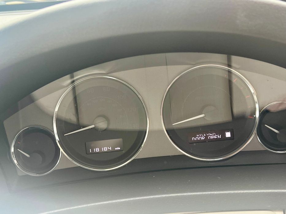 Dezmembrez Jeep motor 3.0 model 2010 v6 motor
