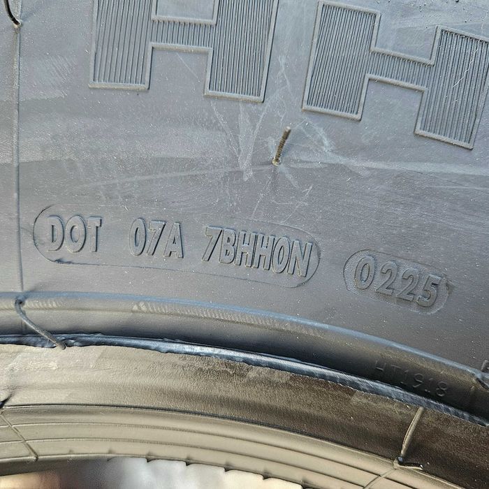 Нови гуми за ремарке 235/75R17.5 HIFLY HHI07 143/141J 16PR DOT2025